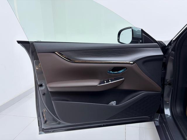 Changan Qiyuan A07 - фото 4