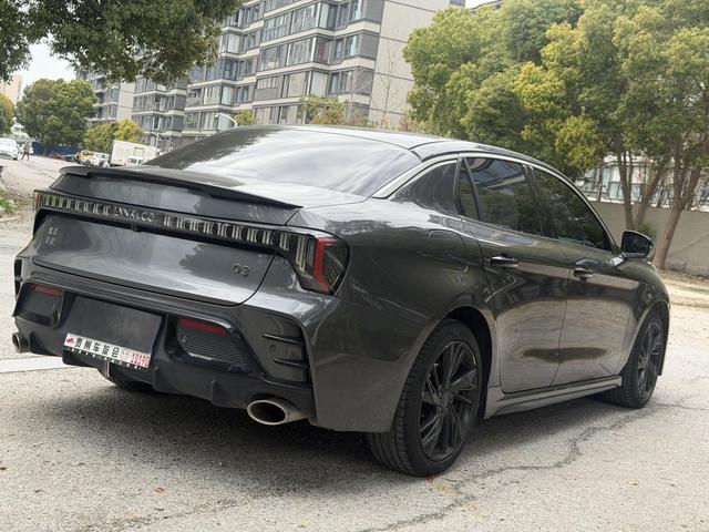 Lynk & Co 03 - фото 3