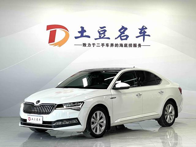 Skoda Superb - фото 0