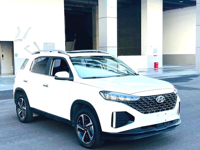 Hyundai ix35 - фото 2