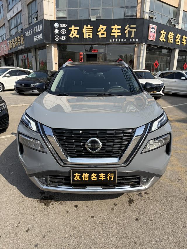 Nissan X-Trail - фото 1