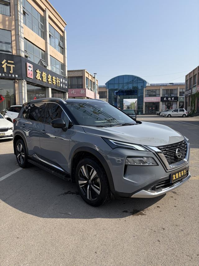 Nissan X-Trail - фото 2