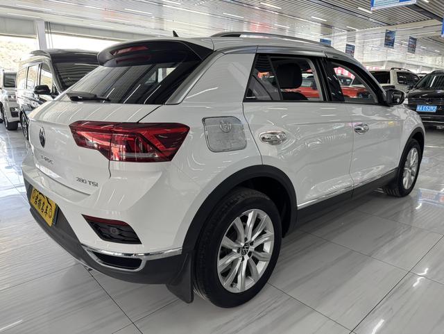 Volkswagen T-Roc - фото 3