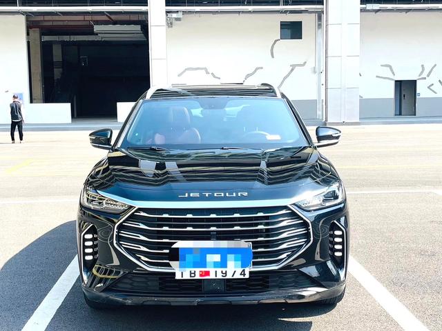 Jetour X70 PLUS - фото 1