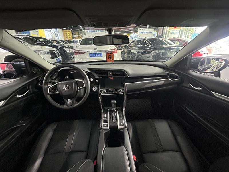 Honda Civic - фото 4
