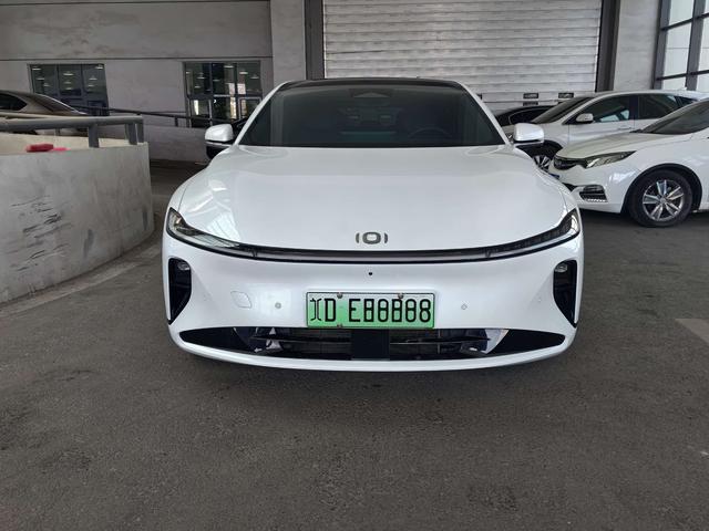 Changan Qiyuan A07 - фото 1