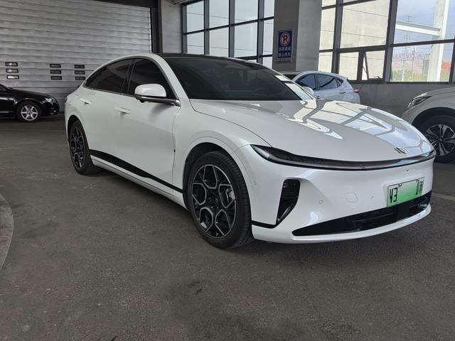 Changan Qiyuan A07 - фото 2