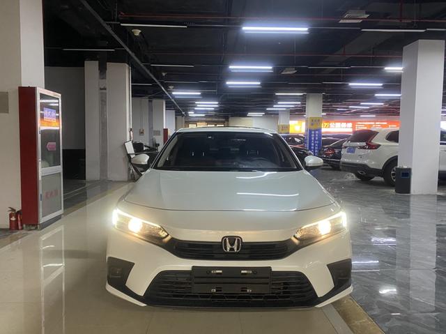 Honda Civic - фото 1
