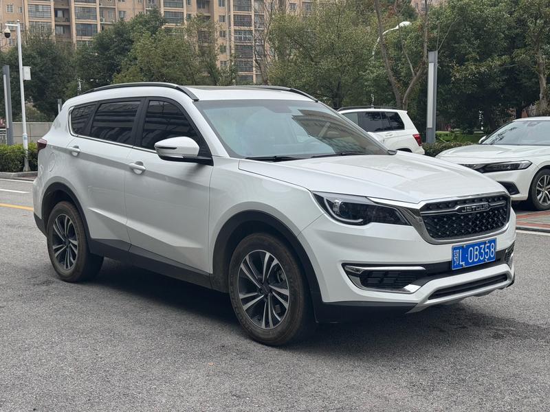 Jetour X70 - фото 2
