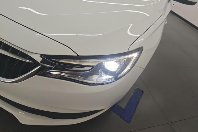 Buick Excelle GT - фото 1