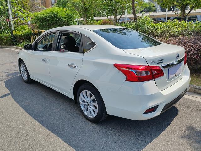 Nissan Sylphy - фото 4