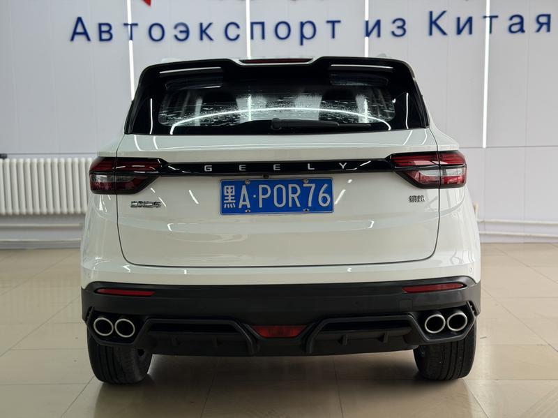 Geely Coolray - фото 4