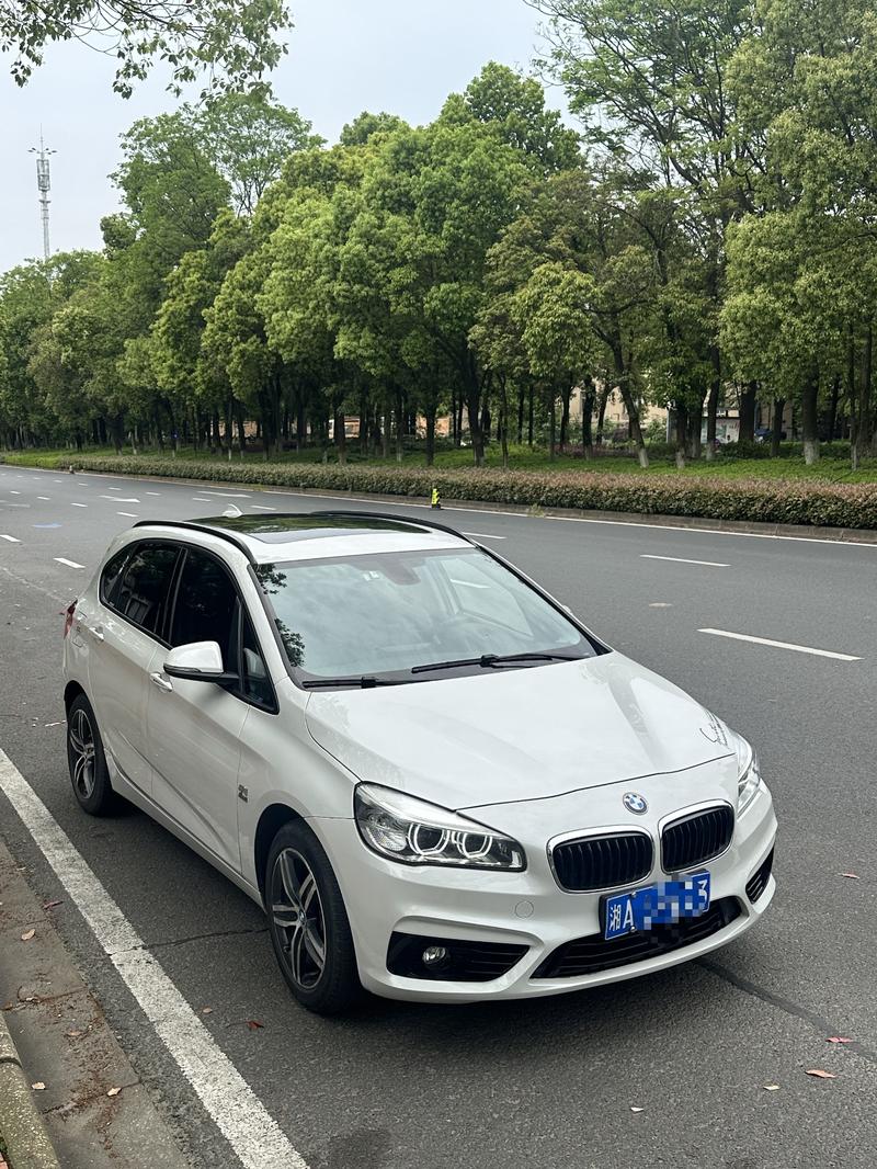 BMW 2 - фото 2