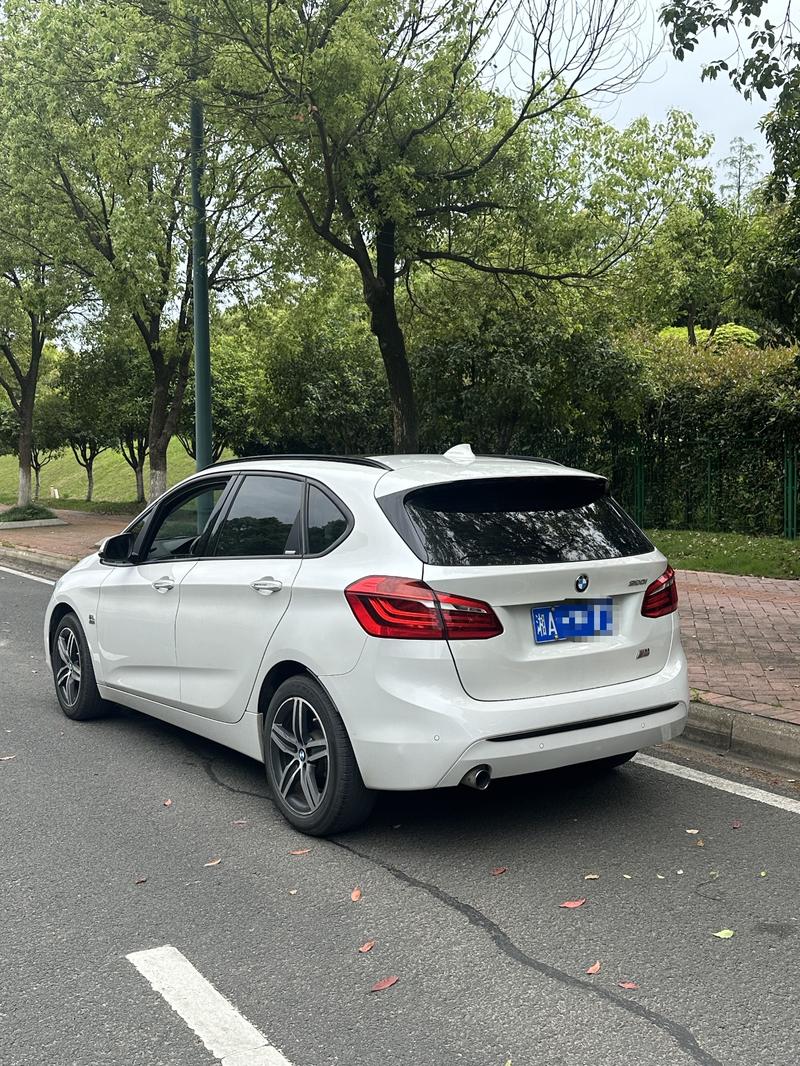 BMW 2 - фото 3