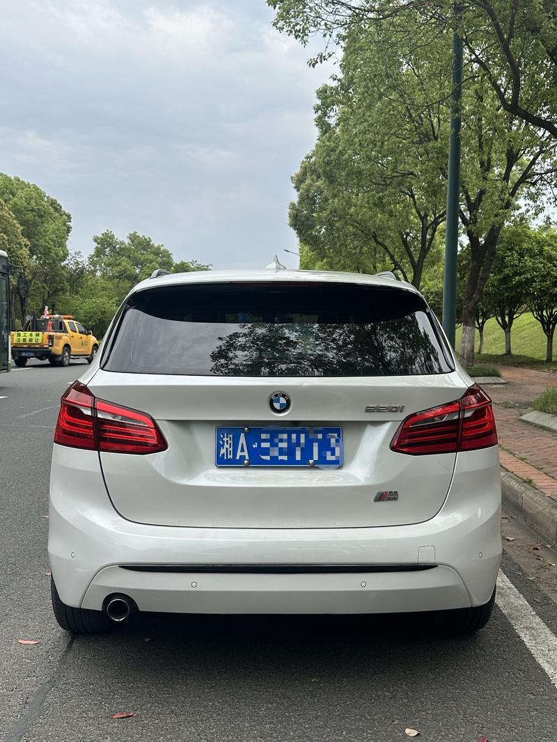 BMW 2 - фото 4