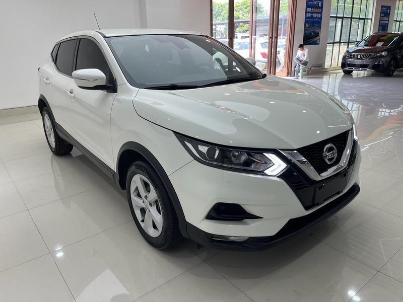 Nissan Qashqai - фото 2