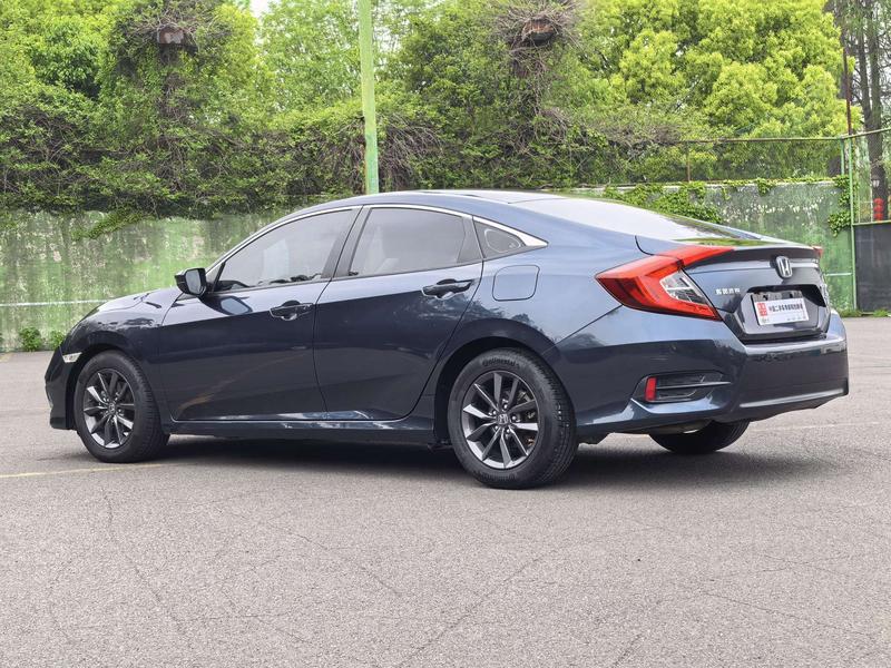 Honda Civic - фото 4