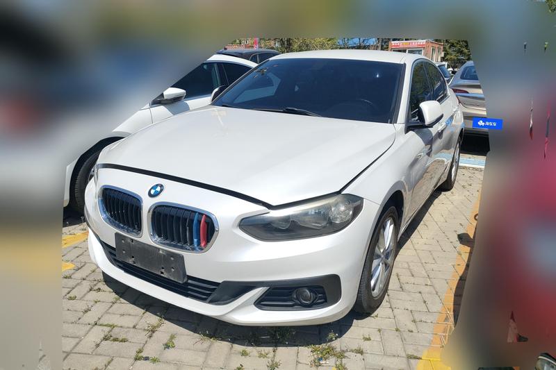 BMW 1 Series - фото 0