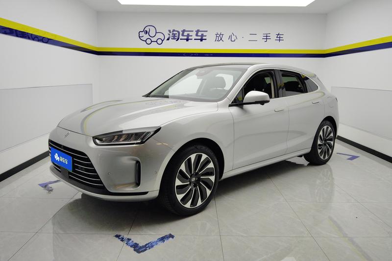 AITO M5 - фото 0