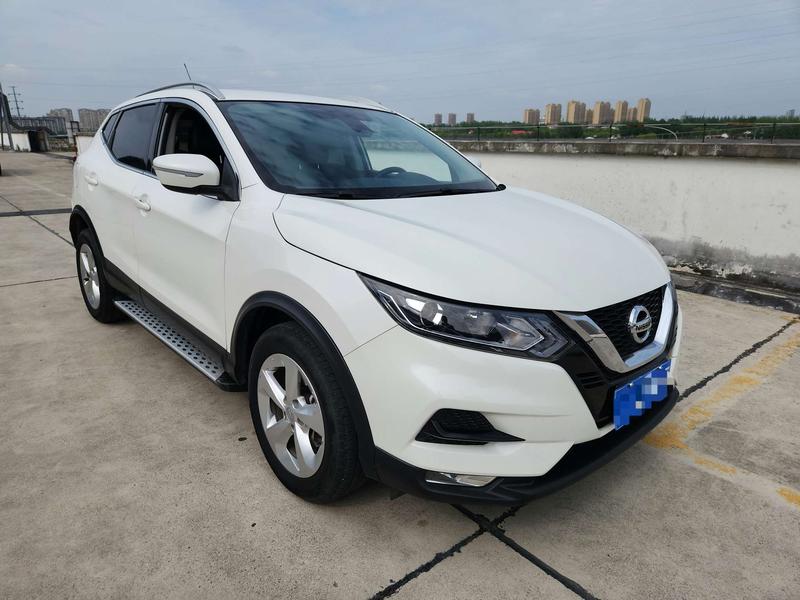Nissan Qashqai - фото 2