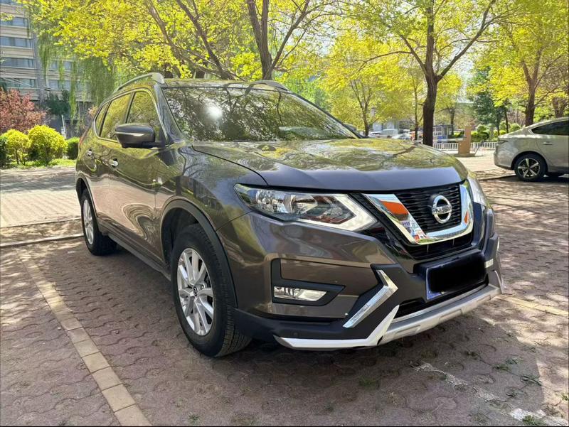 Nissan X-Trail - фото 2
