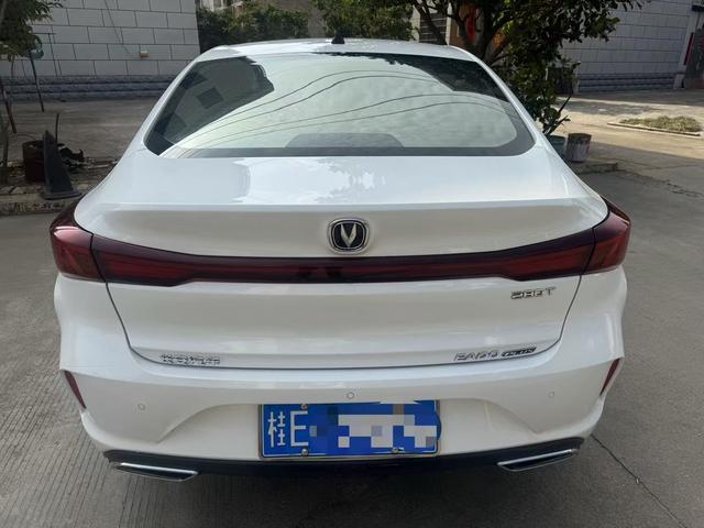 Changan Eado - фото 3