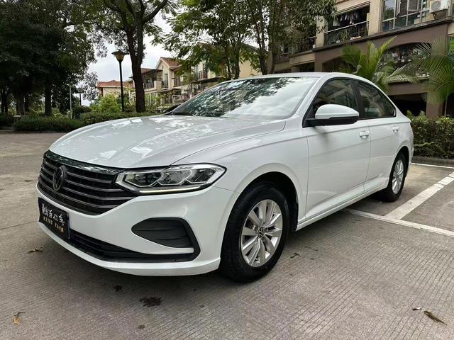 Volkswagen Lavida - фото 0