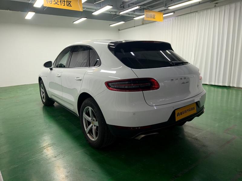 Porsche Macan - фото 4