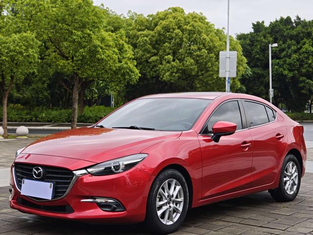 Mazda Mazda3 - фото 0