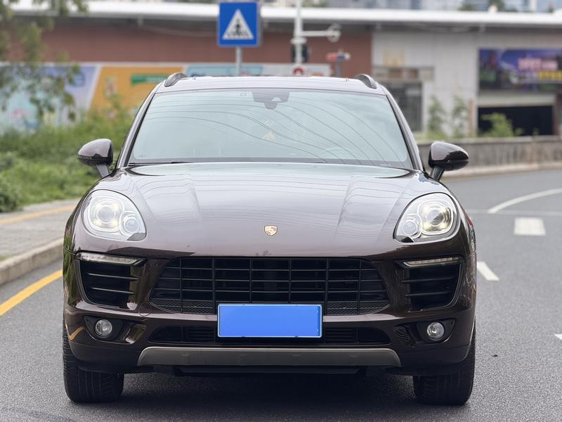 Porsche Macan - фото 1