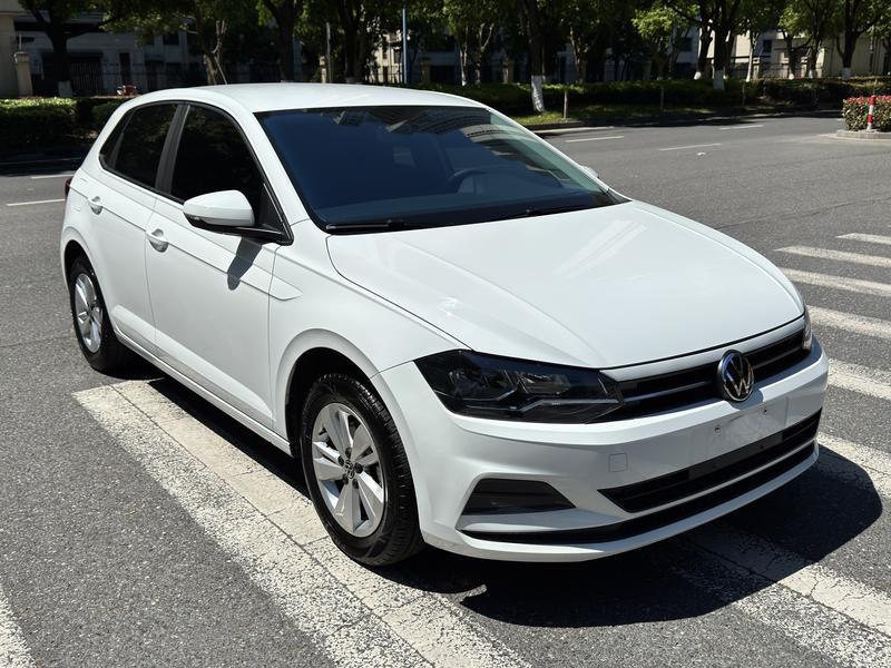 Volkswagen Polo - фото 2