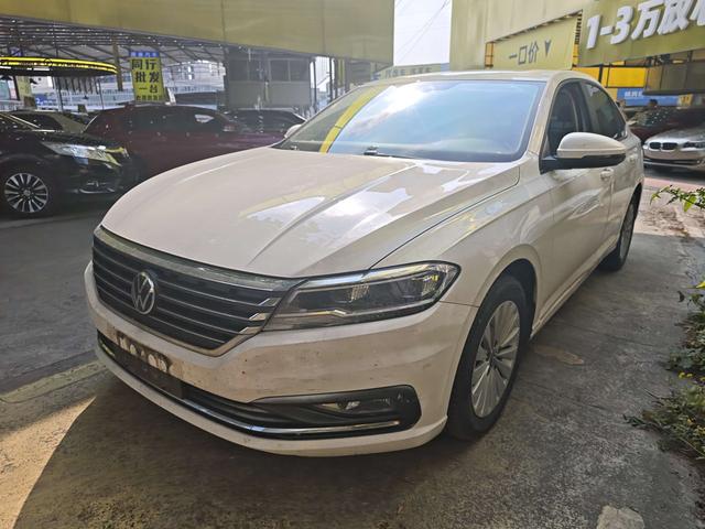 Volkswagen Lavida - фото 0