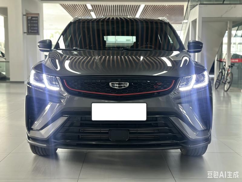 Geely Coolray - фото 1
