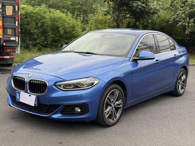 BMW 1-Series - фото 0