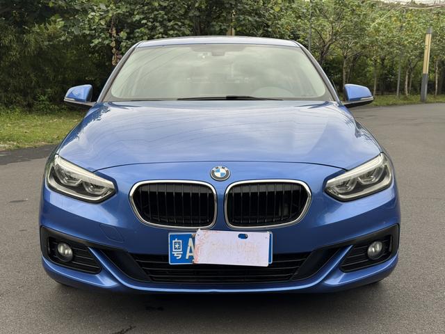BMW 1-Series - фото 1