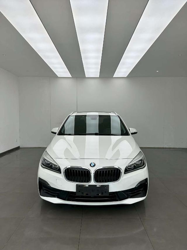 BMW 2-Series Active Tourer - фото 1