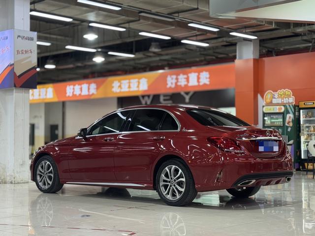 Mercedes-Benz C-Class - фото 4