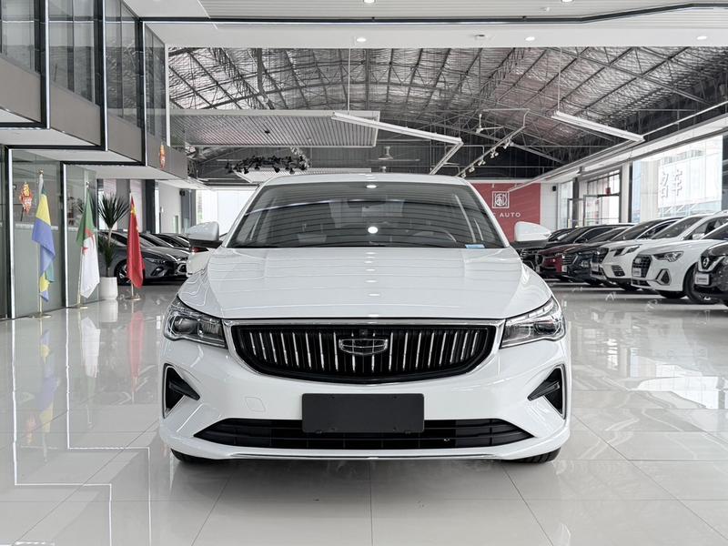 Geely Emgrand - фото 1