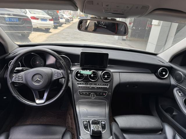 Mercedes-Benz C-Class - фото 4