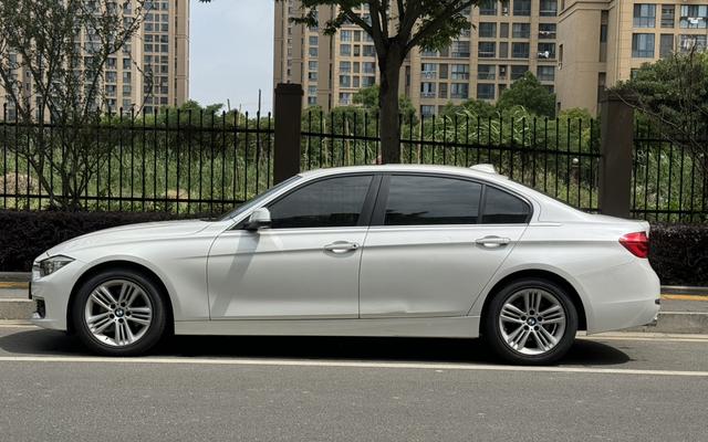 BMW 3-Series - фото 4