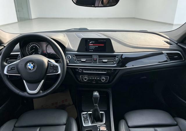 BMW 1-Series - фото 4