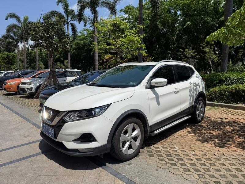 Nissan Qashqai - фото 0