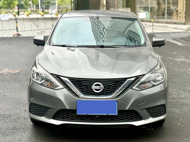 Nissan Sylphy - фото 1