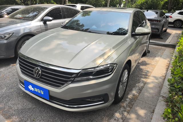Volkswagen Lavida - фото 0