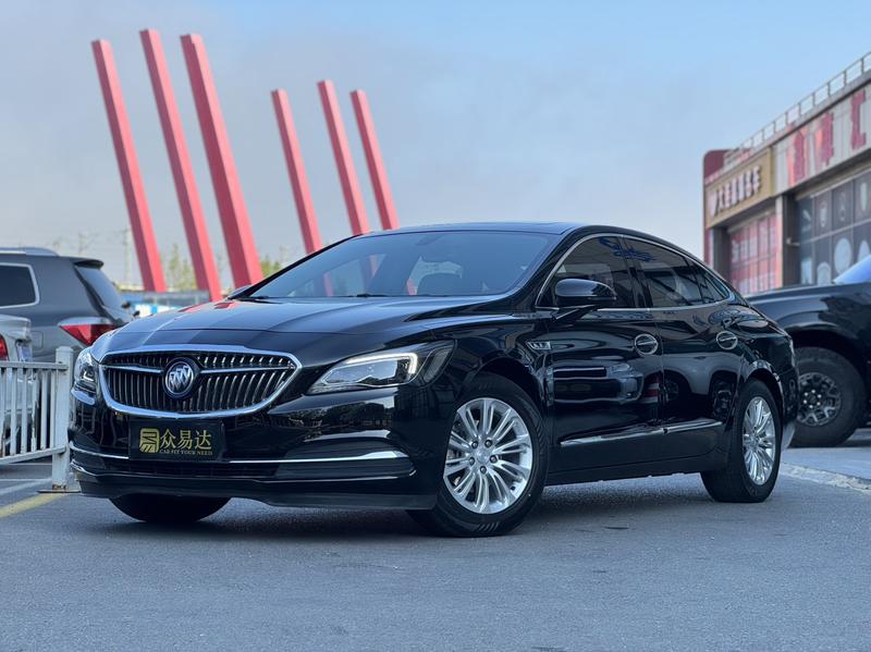 Buick LaCrosse - фото 0