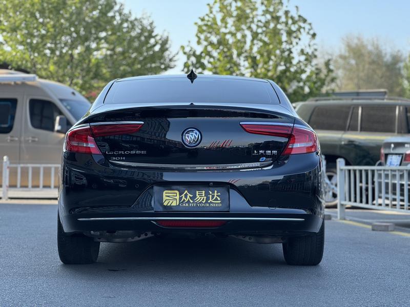 Buick LaCrosse - фото 2