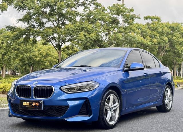 BMW 1-Series - фото 0