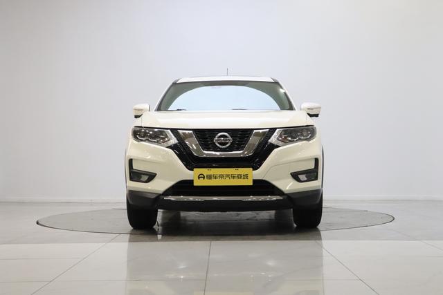 Nissan X-Trail - фото 1