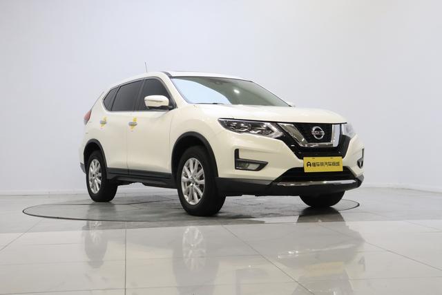 Nissan X-Trail - фото 2