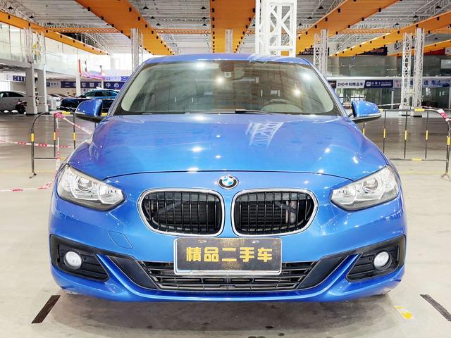 BMW 1-Series - фото 1